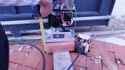 Adecuacion base-motor de corredera